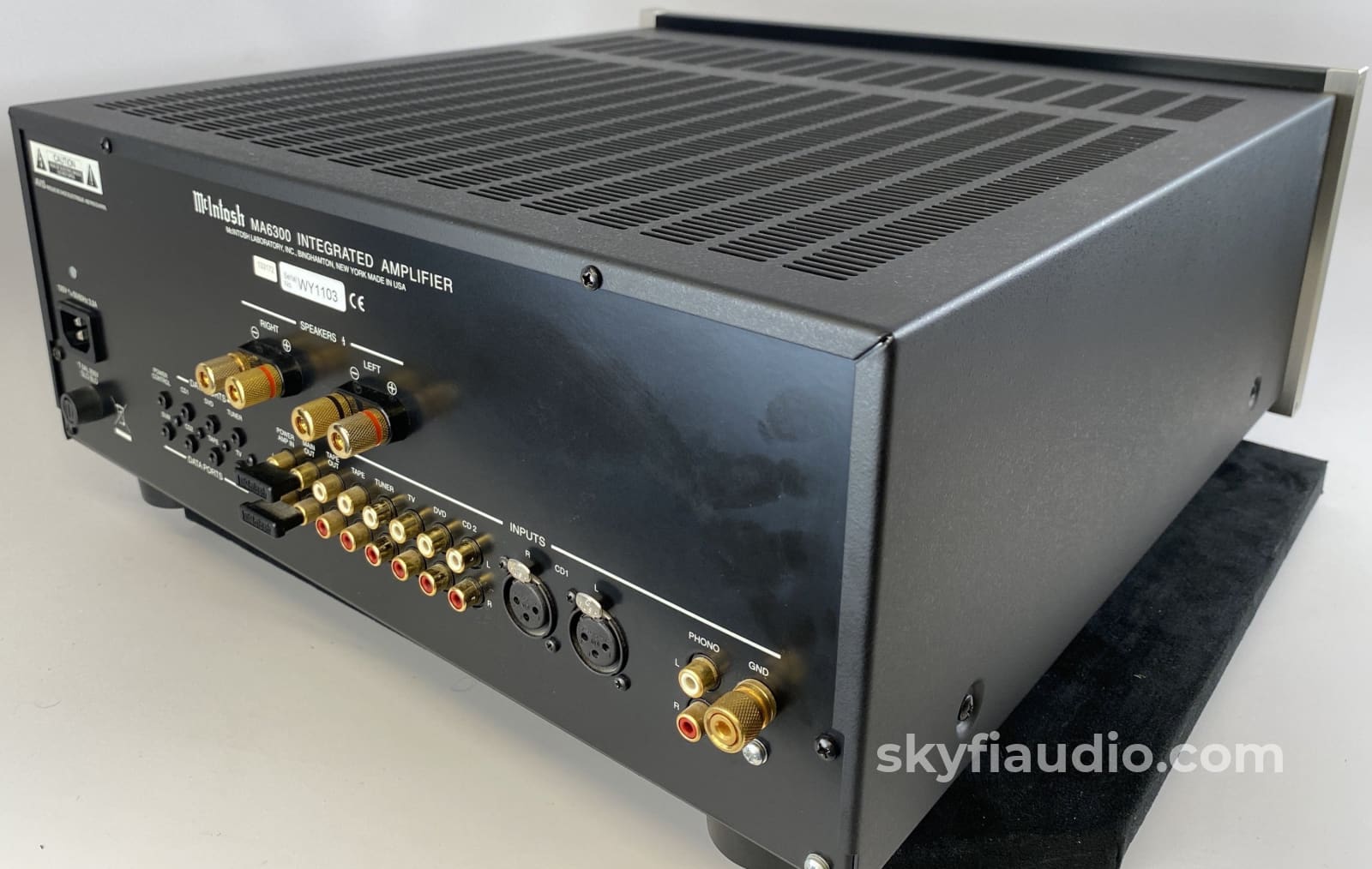 Mcintosh Ma6300 Integrated Amplifier - All Analog With Phono Input Like New And Complete