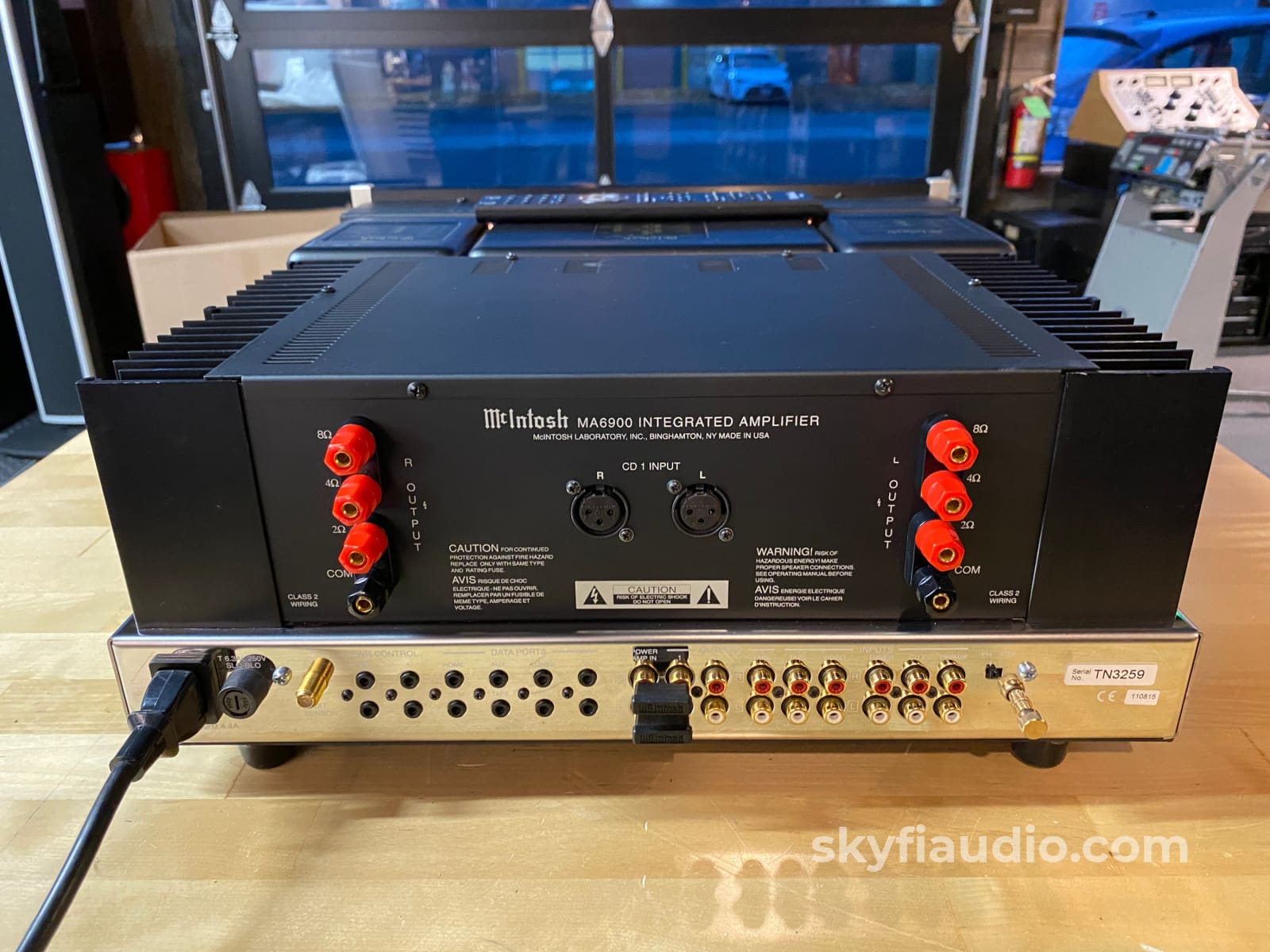 Mcintosh Ma6900 Integrated Amplifier - All Analog! Built-In Phono