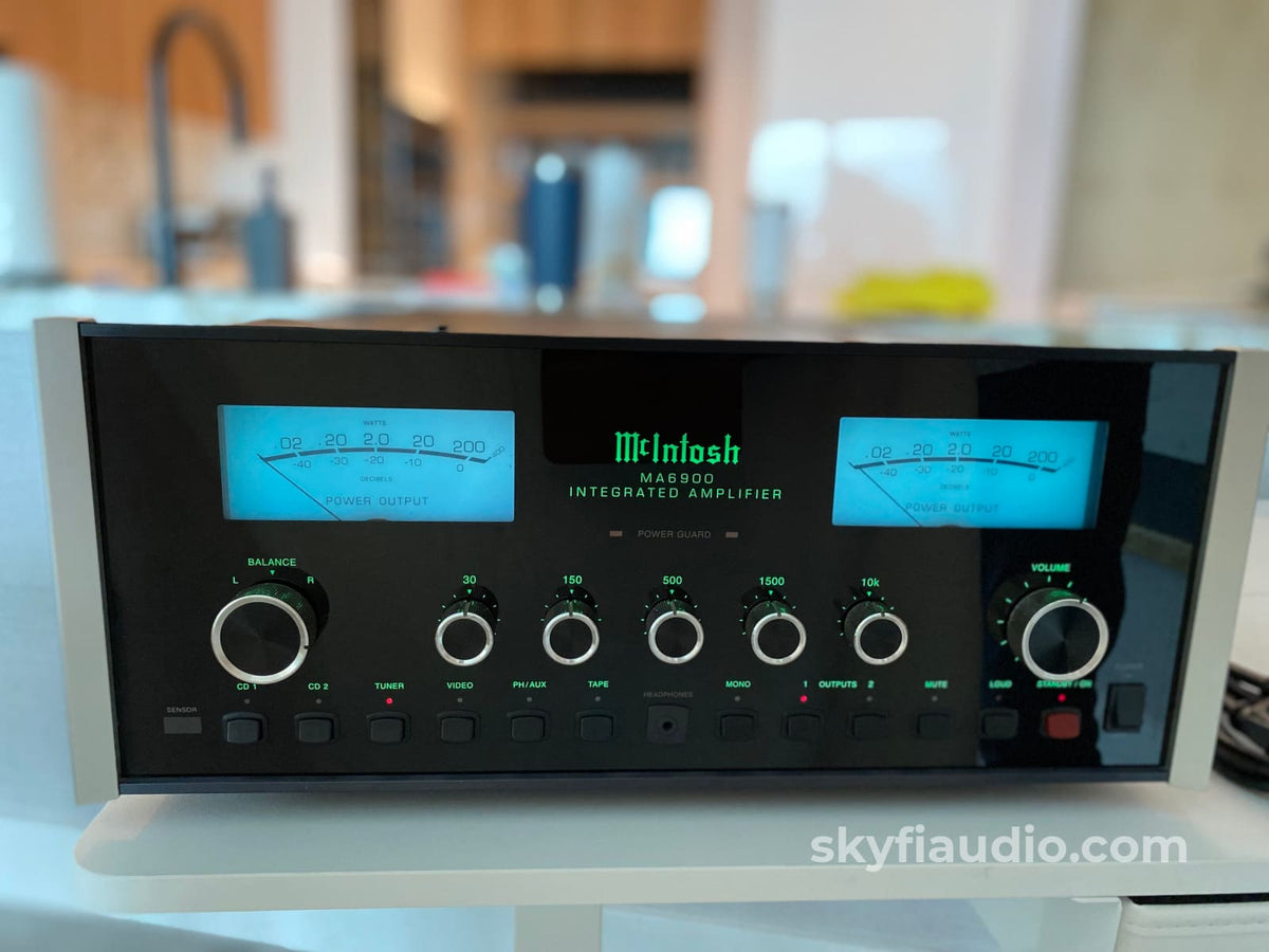 Mcintosh Ma6900 Integrated Amplifier - All Analog With Built-In Phono And Eq Serviced Integrated