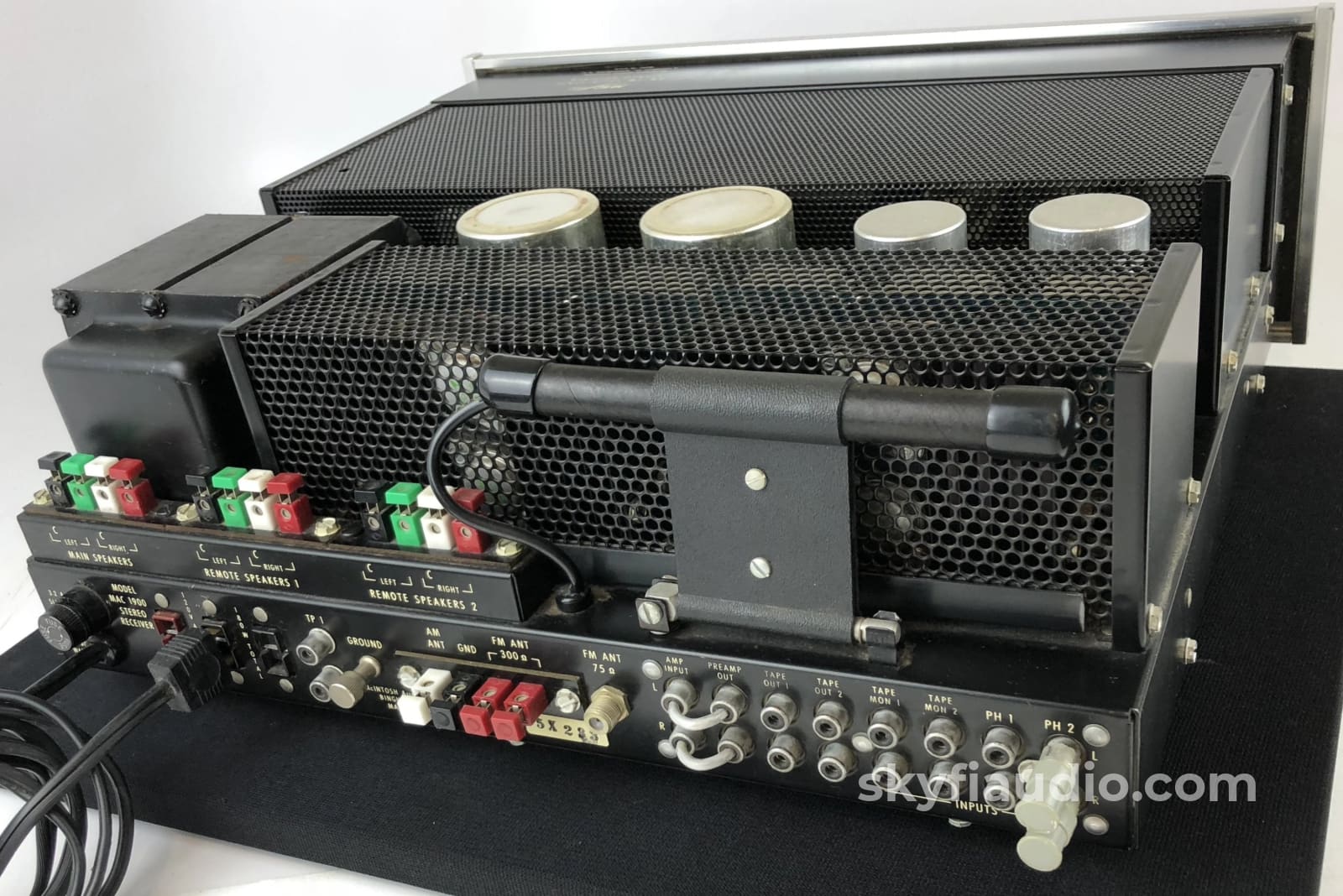 Mcintosh Mac-1900 Vintage Receiver - Near Mint Integrated Amplifier