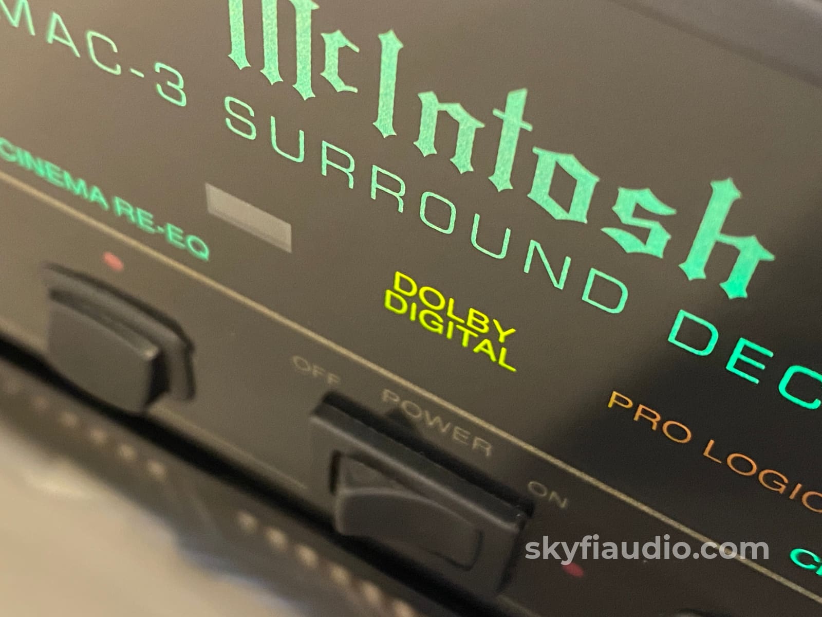 Mcintosh Mac3 Digital Preamp / Surround Decoder Ac-3 Processor