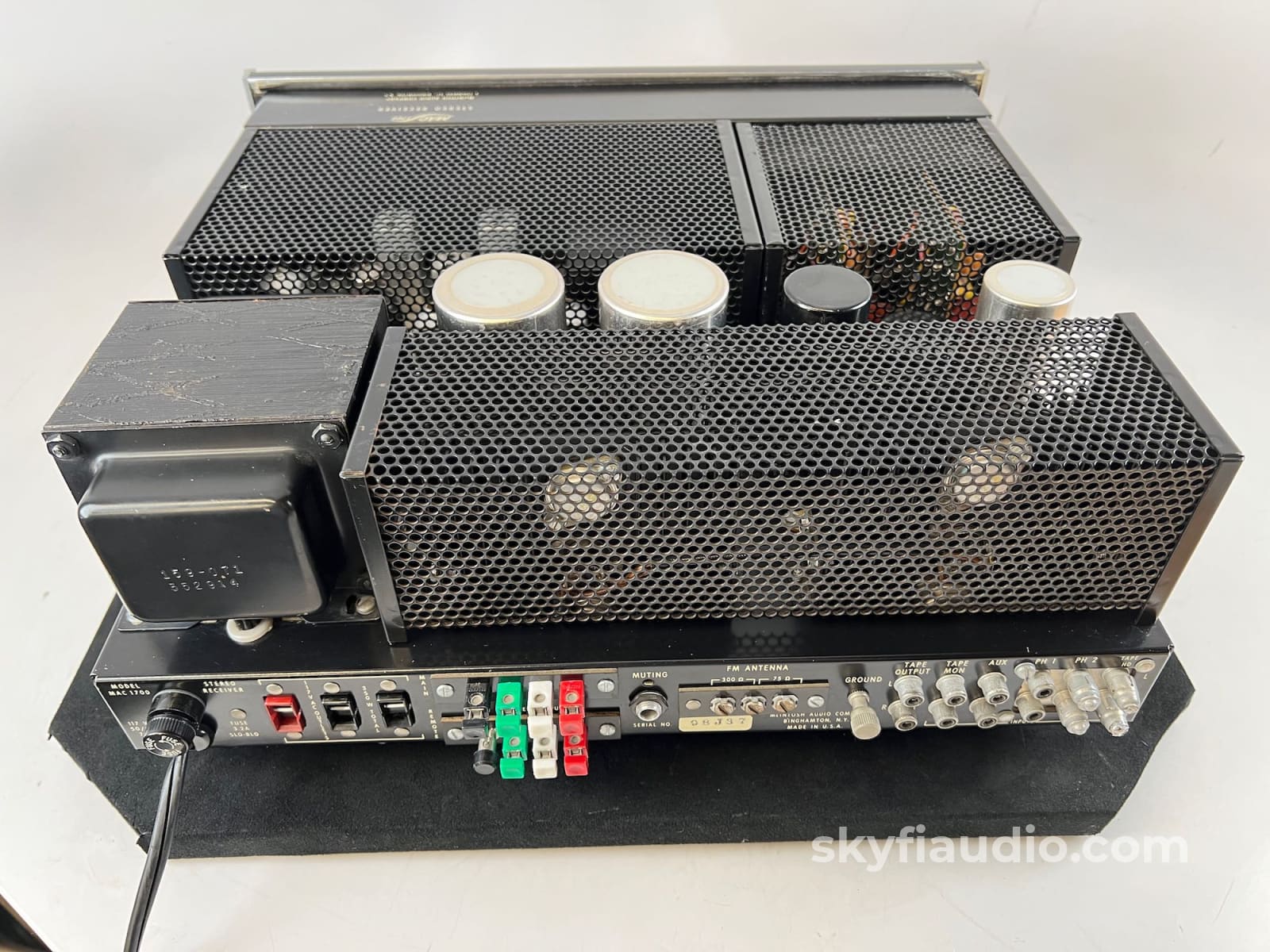 Mcintosh Mac1700 Vintage Receiver W/Tube Tuner - Serviced Integrated Amplifier