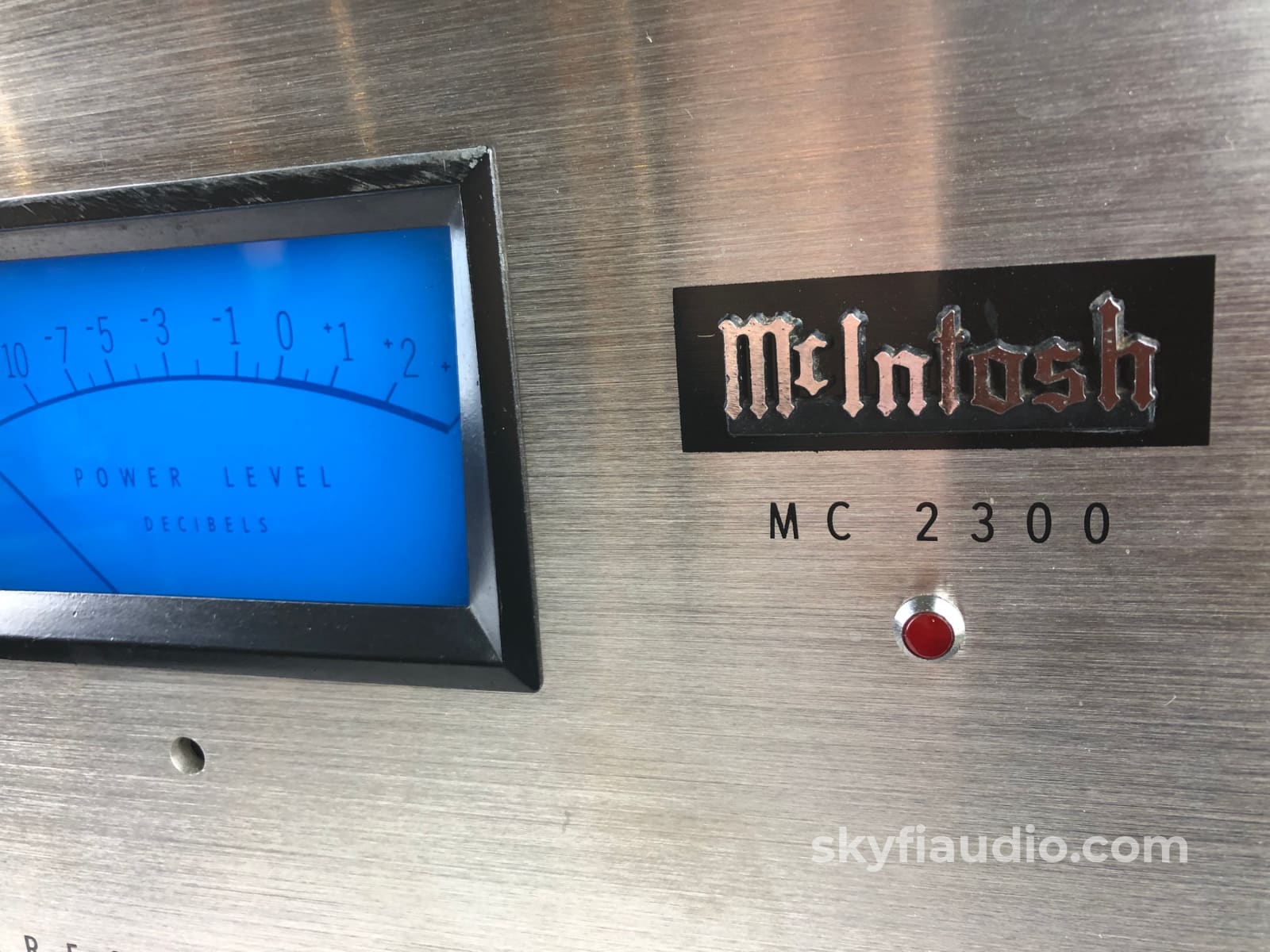 Mcintosh Mc-2300 - 300W Classic Solid State Stereo Amplifier Perfectly Restored