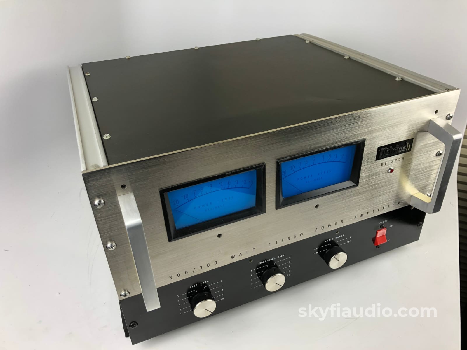 Mcintosh Mc-2300 - 300W Classic Solid State Stereo Amplifier Perfectly Restored