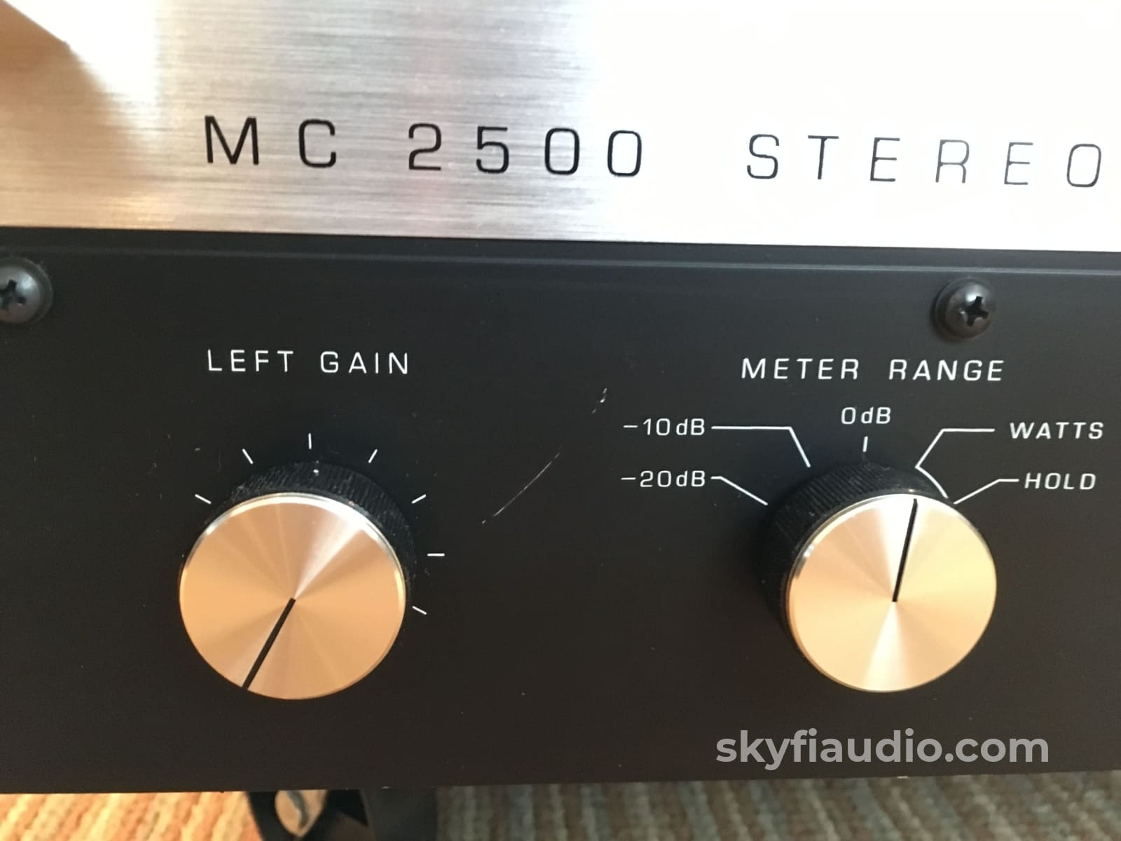 Mcintosh Mc-2500 Solid State Amplifier