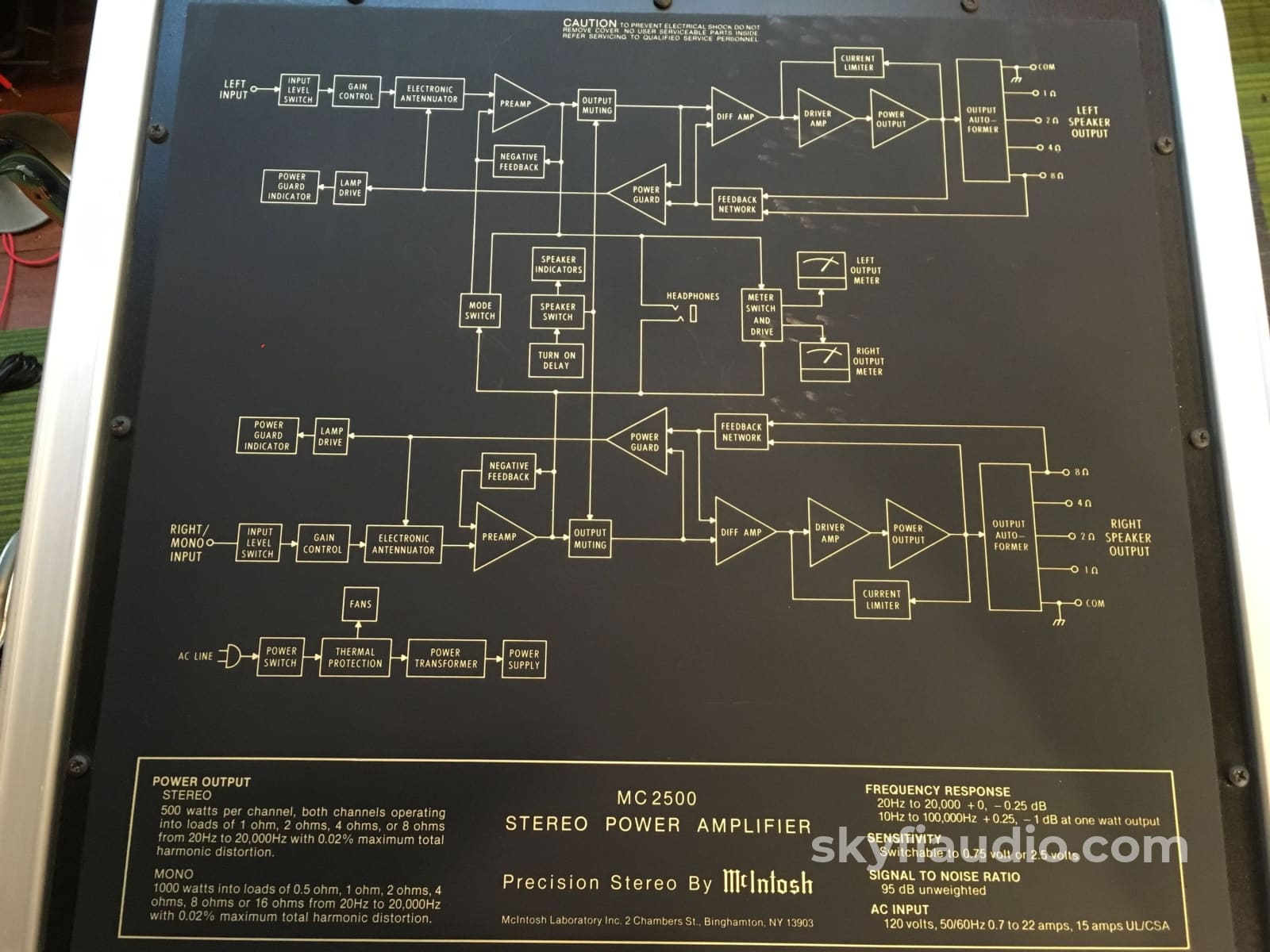 Mcintosh Mc-2500 Solid State Amplifier