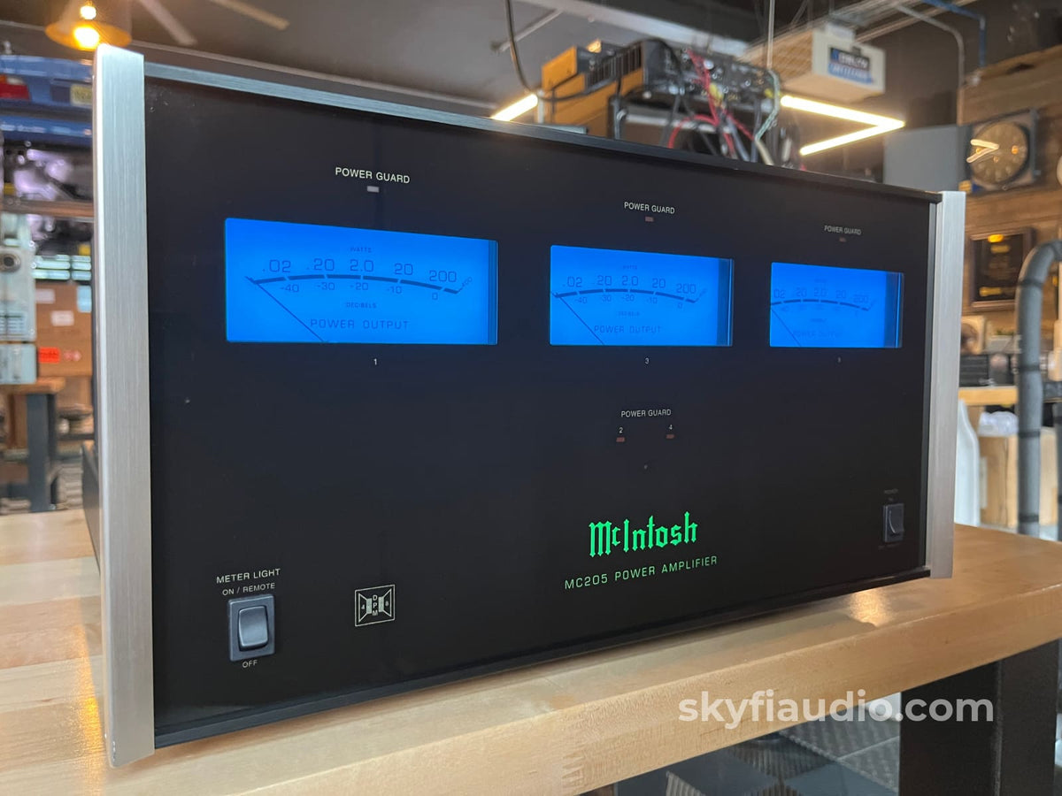 McIntosh MC205 5-Channel Home Theater Amplifier Amplifier