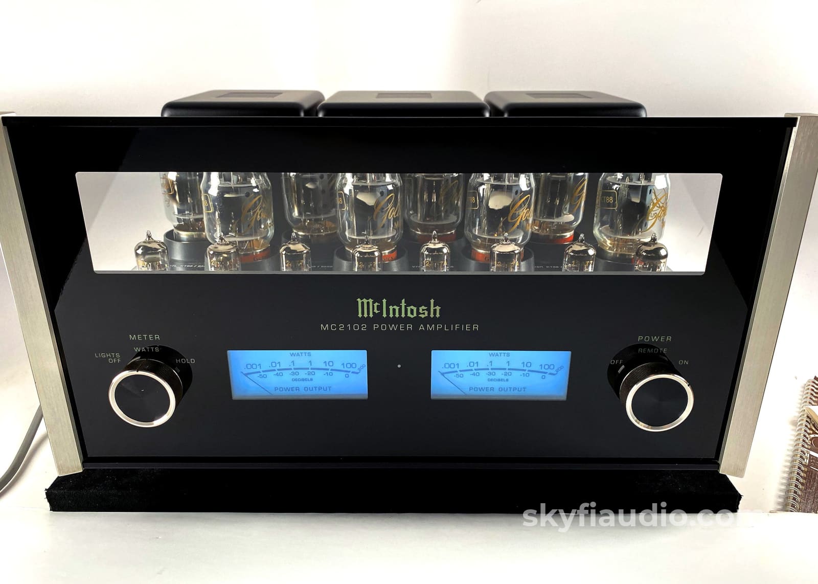 Mcintosh MC2102 Tube Amplifier With Custom Cover