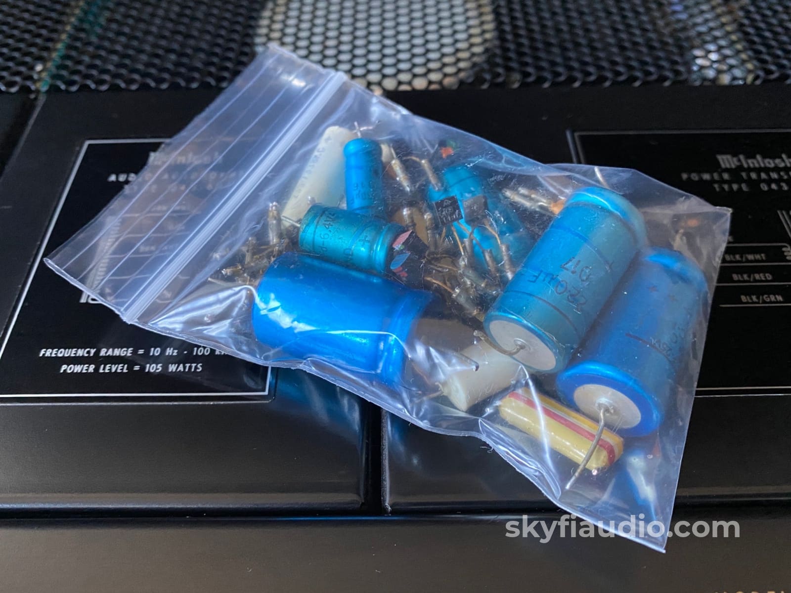 Mcintosh Mc2105 Solid State Vintage Amplifier - Restored And Upgraded