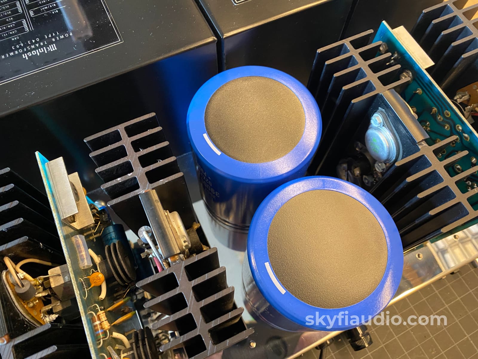 Mcintosh Mc2105 Solid State Vintage Amplifier - Upgraded Restored And Perfect