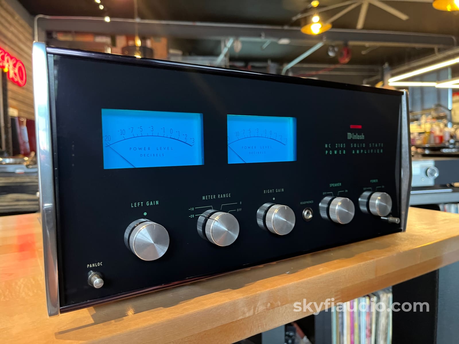 McIntosh MC2105 Vintage Solid State Amplifier- Restored in 2023 - Amplifier