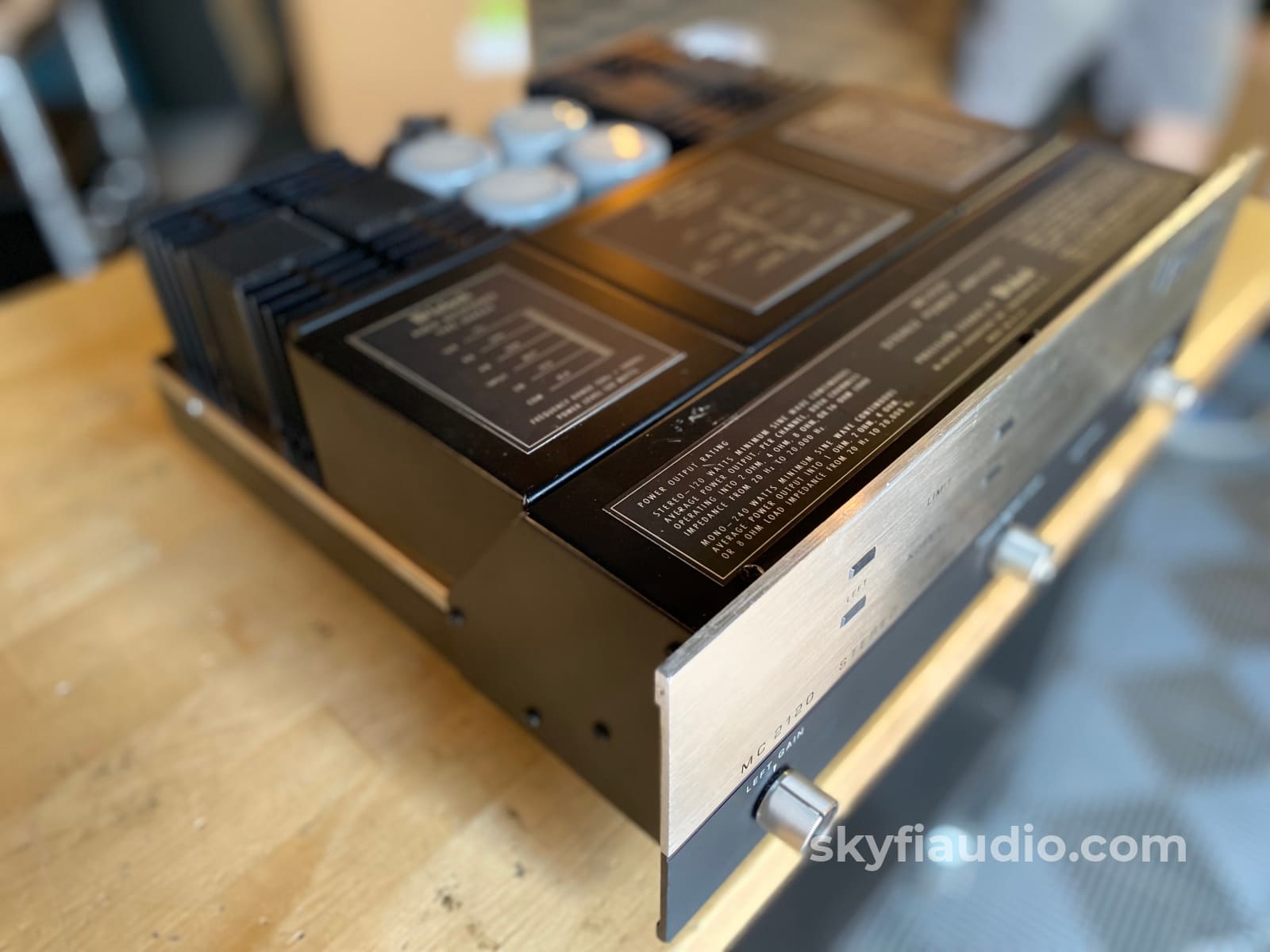 Mcintosh Mc2120 Solid Sate Vintage Amplifier