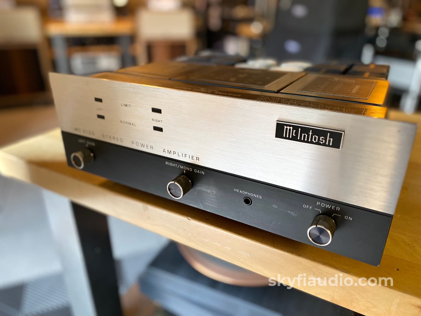 Mcintosh Mc2120 Solid Sate Vintage Amplifier