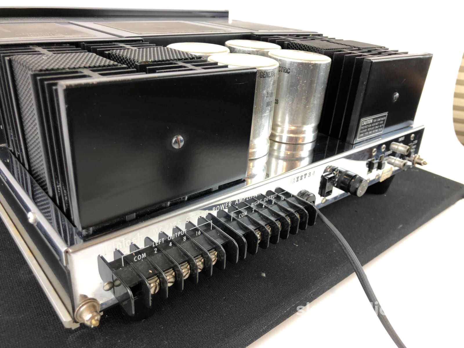 Mcintosh Mc2125 Vintage Solid State Stereo Amplifier