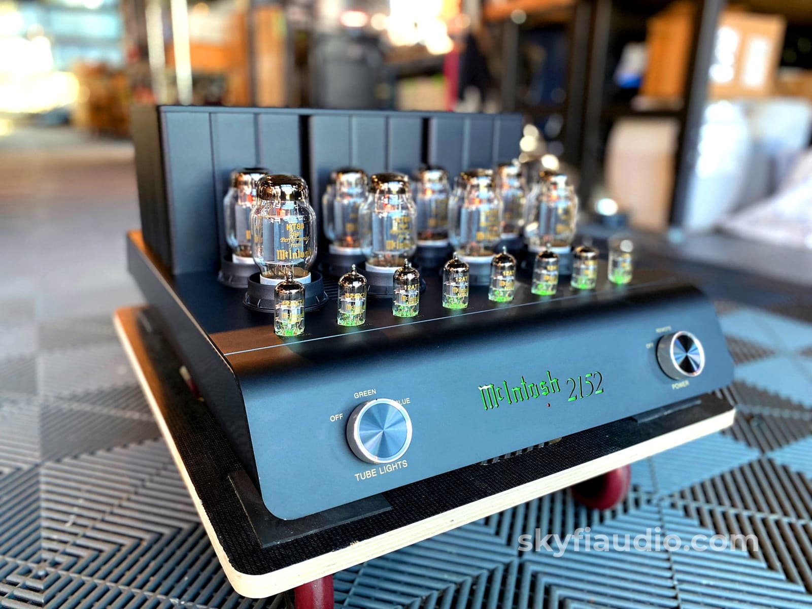 Mcintosh Mc2152 70Th Anniversary Tube Amplifier - 150W X 2 In Store Only