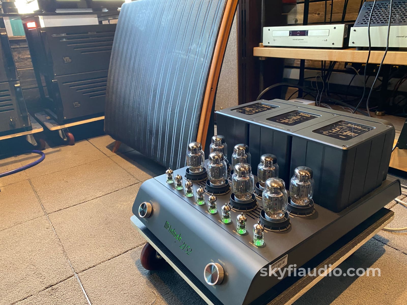 Mcintosh Mc2152 70Th Anniversary Tube Amplifier - 150W X 2 In Store Only
