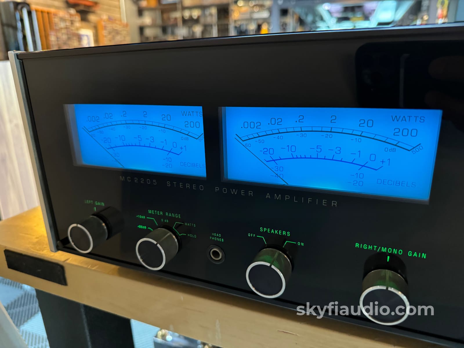 Mcintosh Mc2205 Solid State Vintage Amplifier - Skyfi Restored