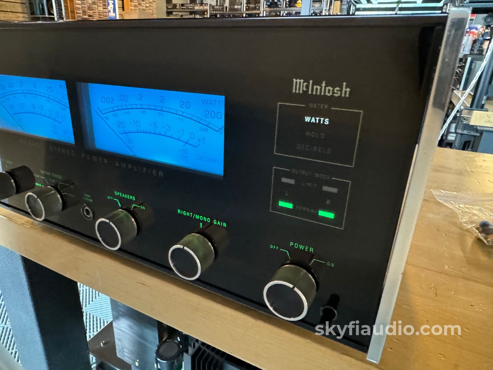 Mcintosh Mc2205 Solid State Vintage Amplifier - Skyfi Restored