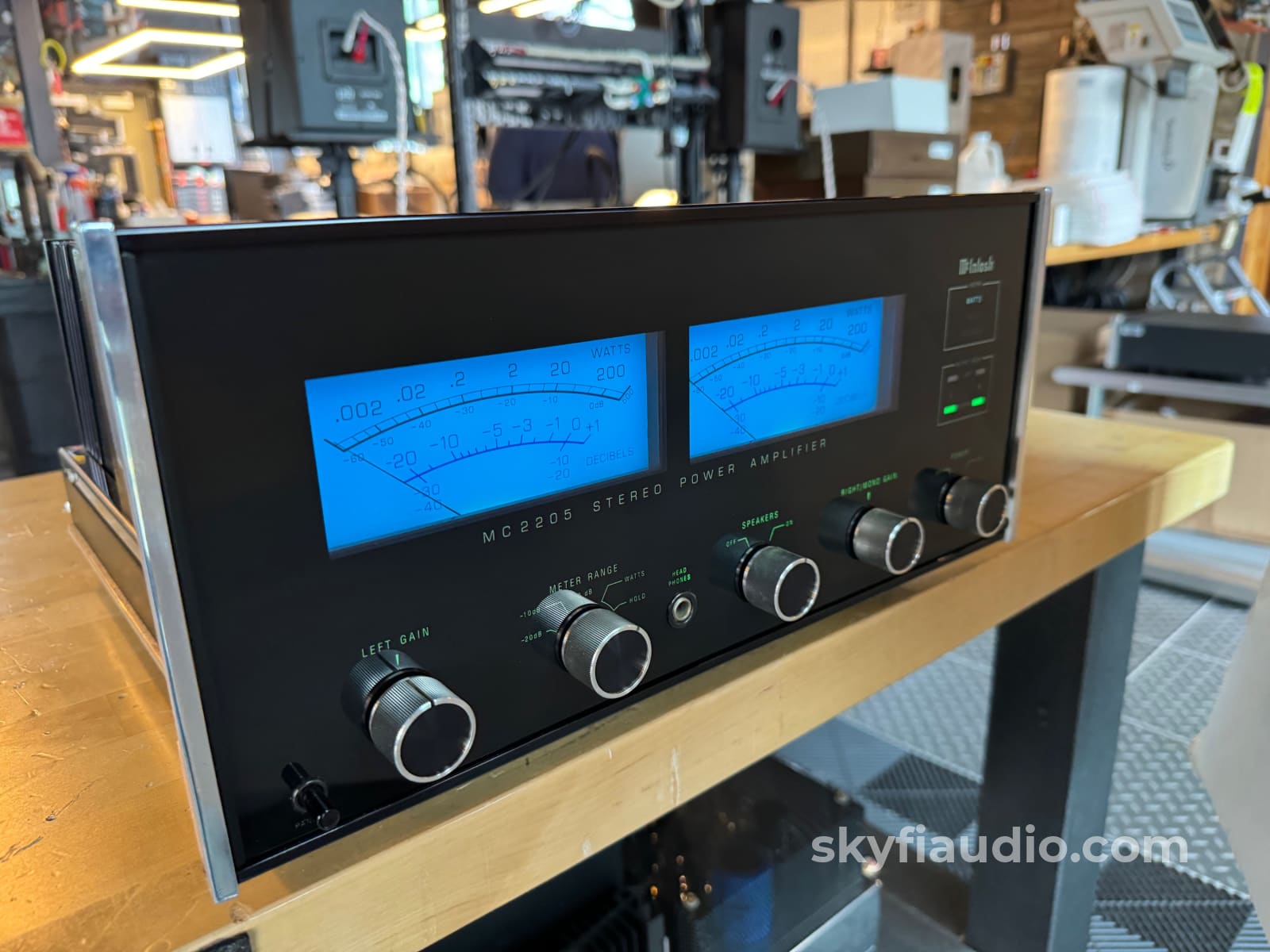 Mcintosh Mc2205 Solid State Vintage Amplifier - Skyfi Restored