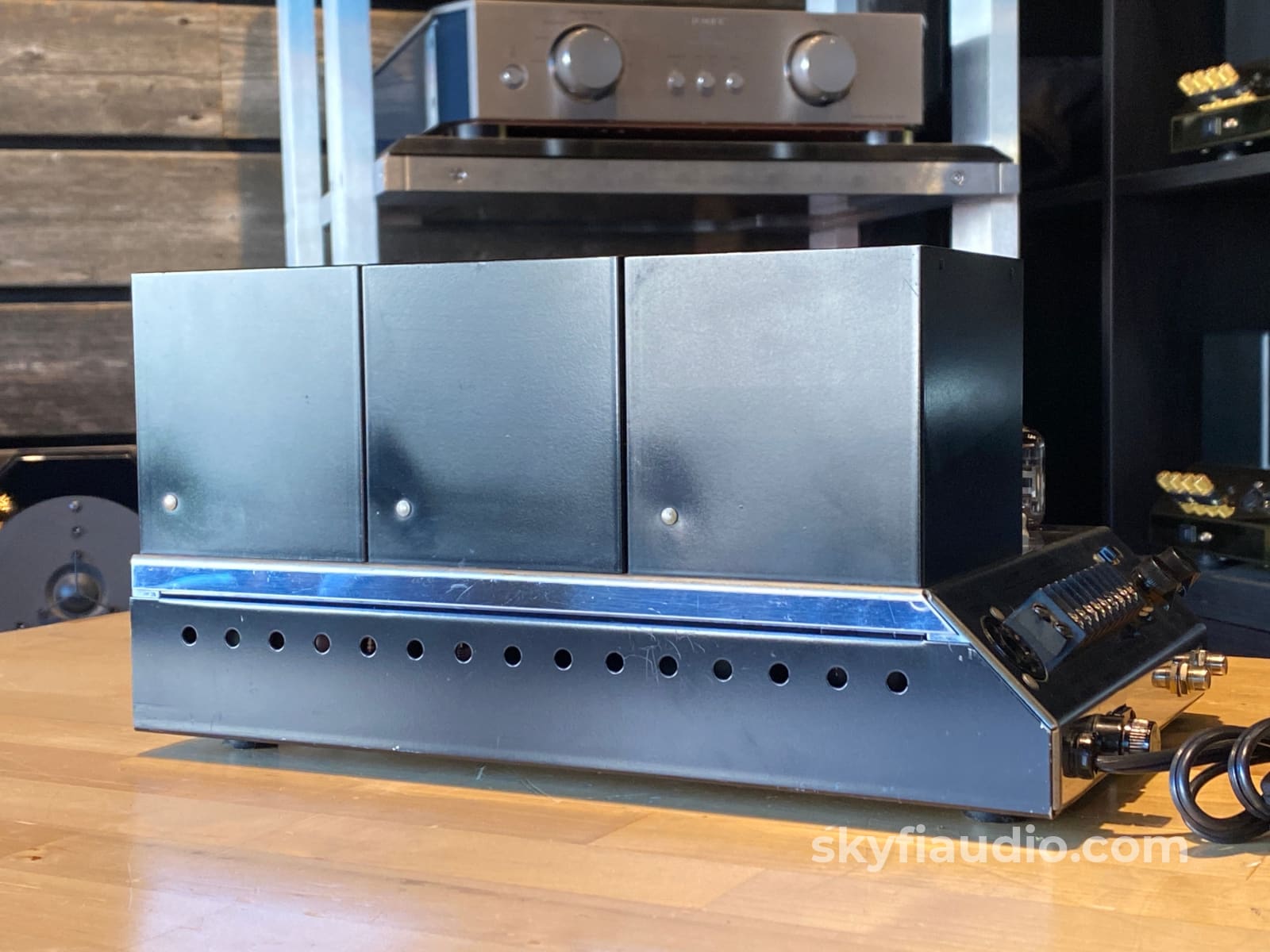 Mcintosh Mc225 Vintage Tube Amplifier - Fully Restored