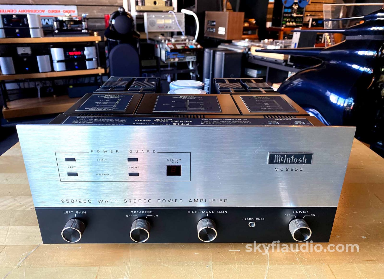 Mcintosh Mc2250 Darth Vader Amplifier - Under 500 In Existence