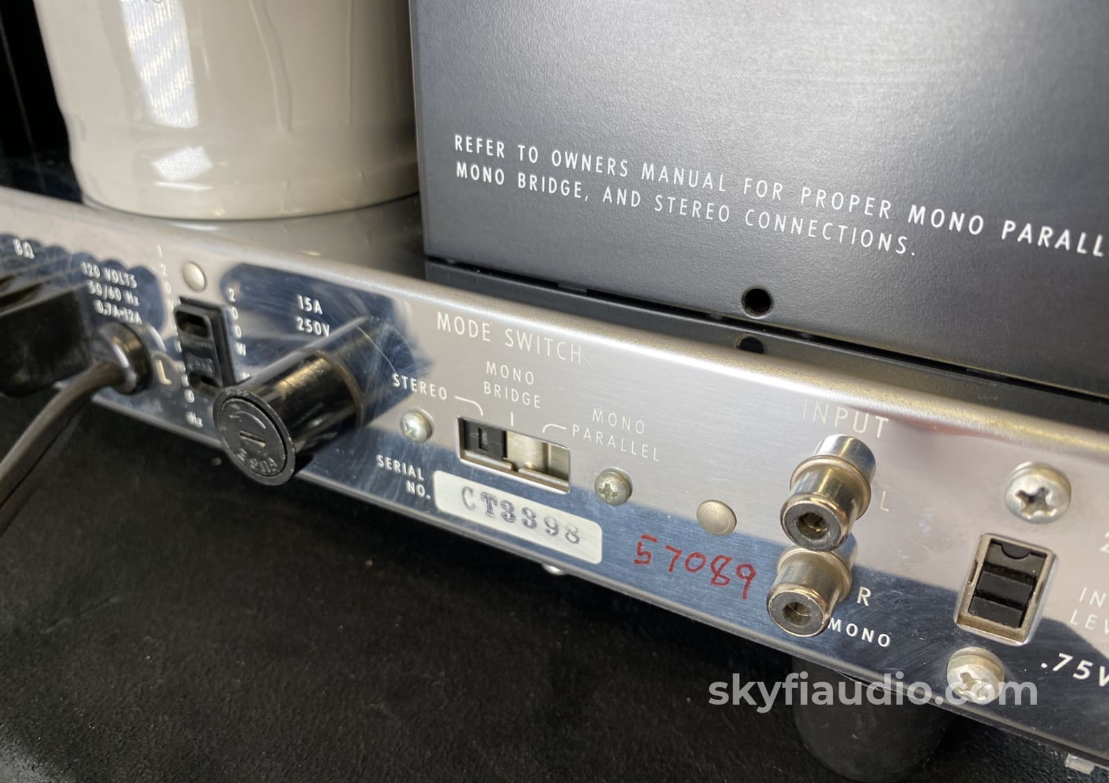 Mcintosh Mc2255 Amplifier In Gorgeous Condition - 250W X 2