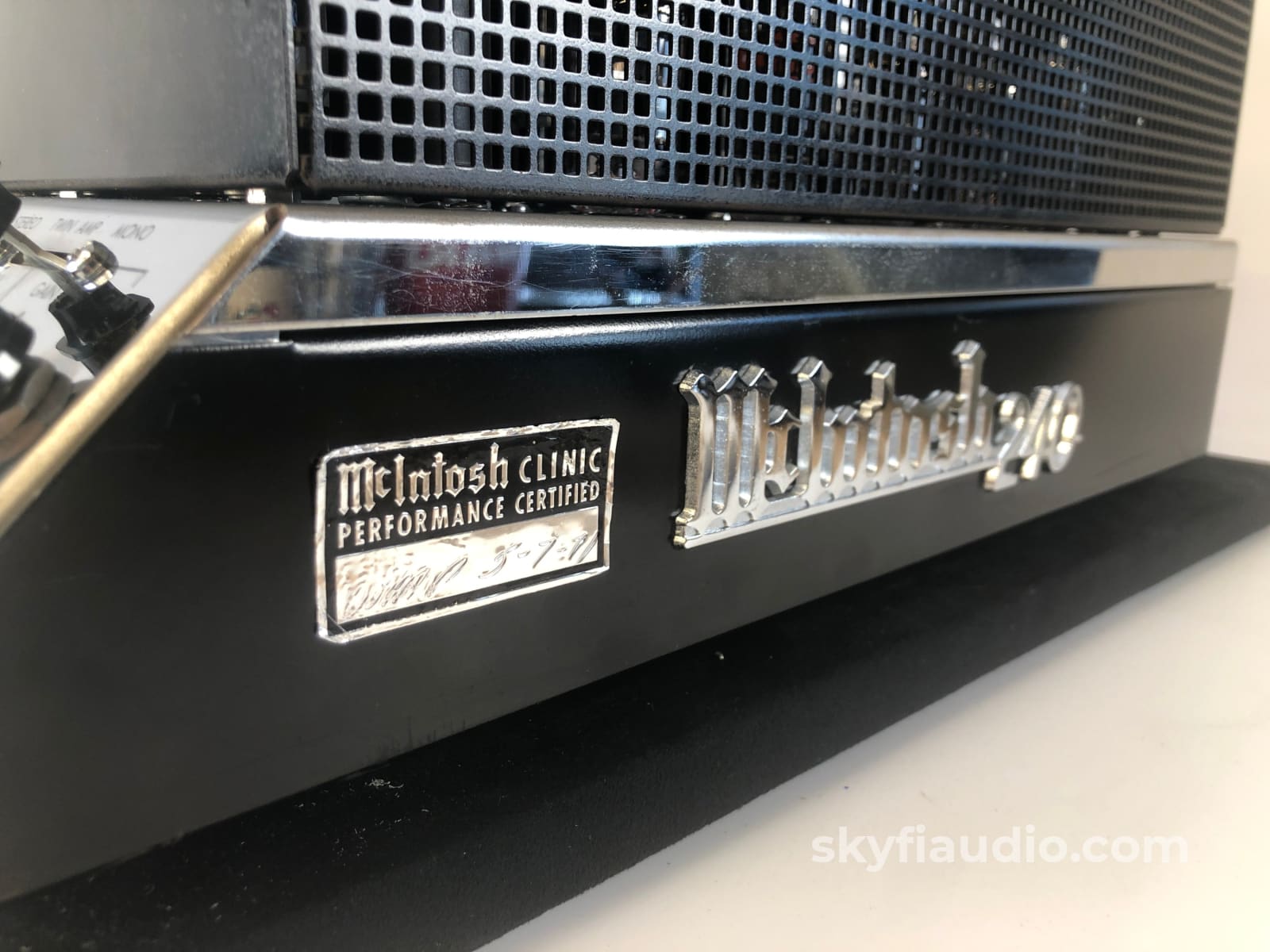 Mcintosh Mc240 Vintage Tube Amplifier - Restored And Sounding Amazing