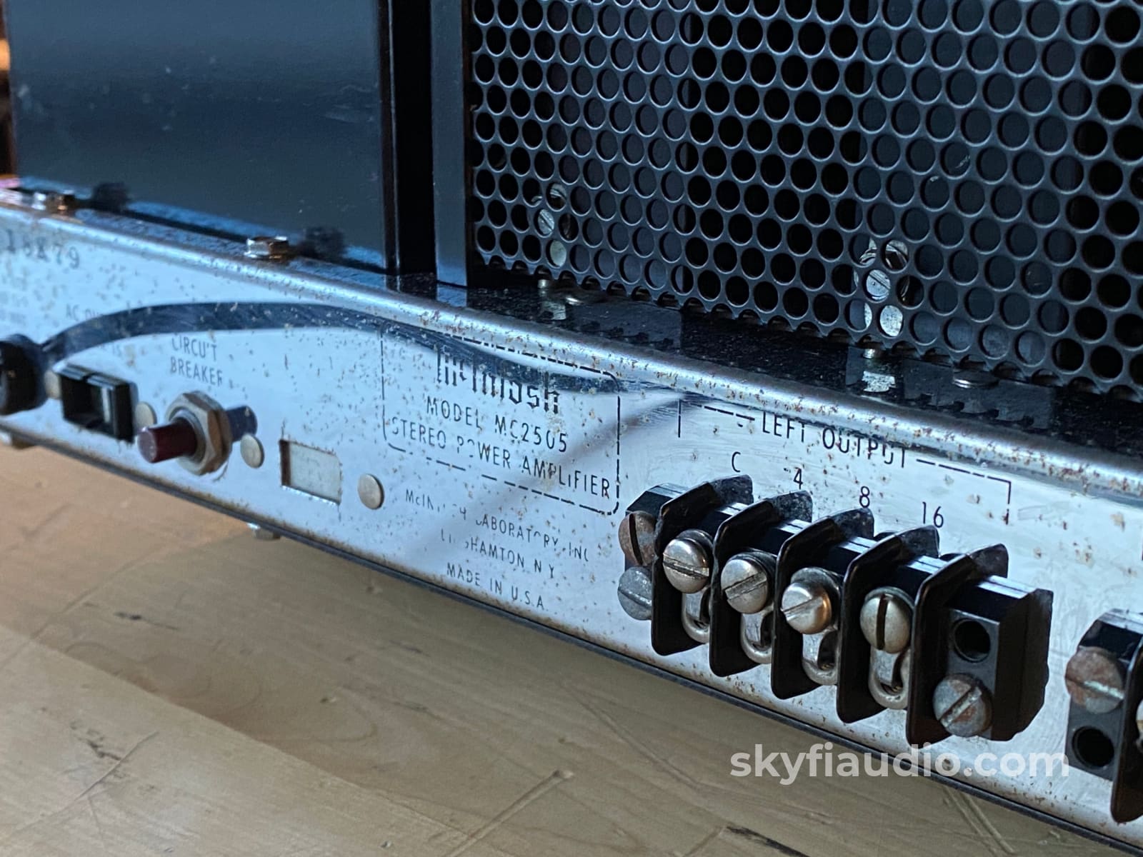 Mcintosh Mc2205 Solid Stage Vintage Amplifier - Serviced