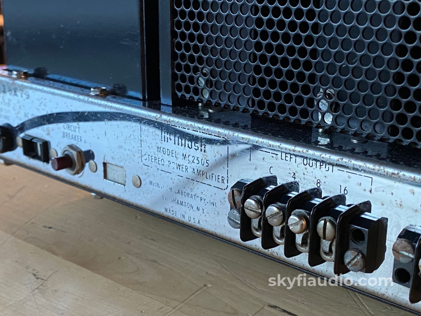 Mcintosh Mc2205 Solid Stage Vintage Amplifier - Serviced