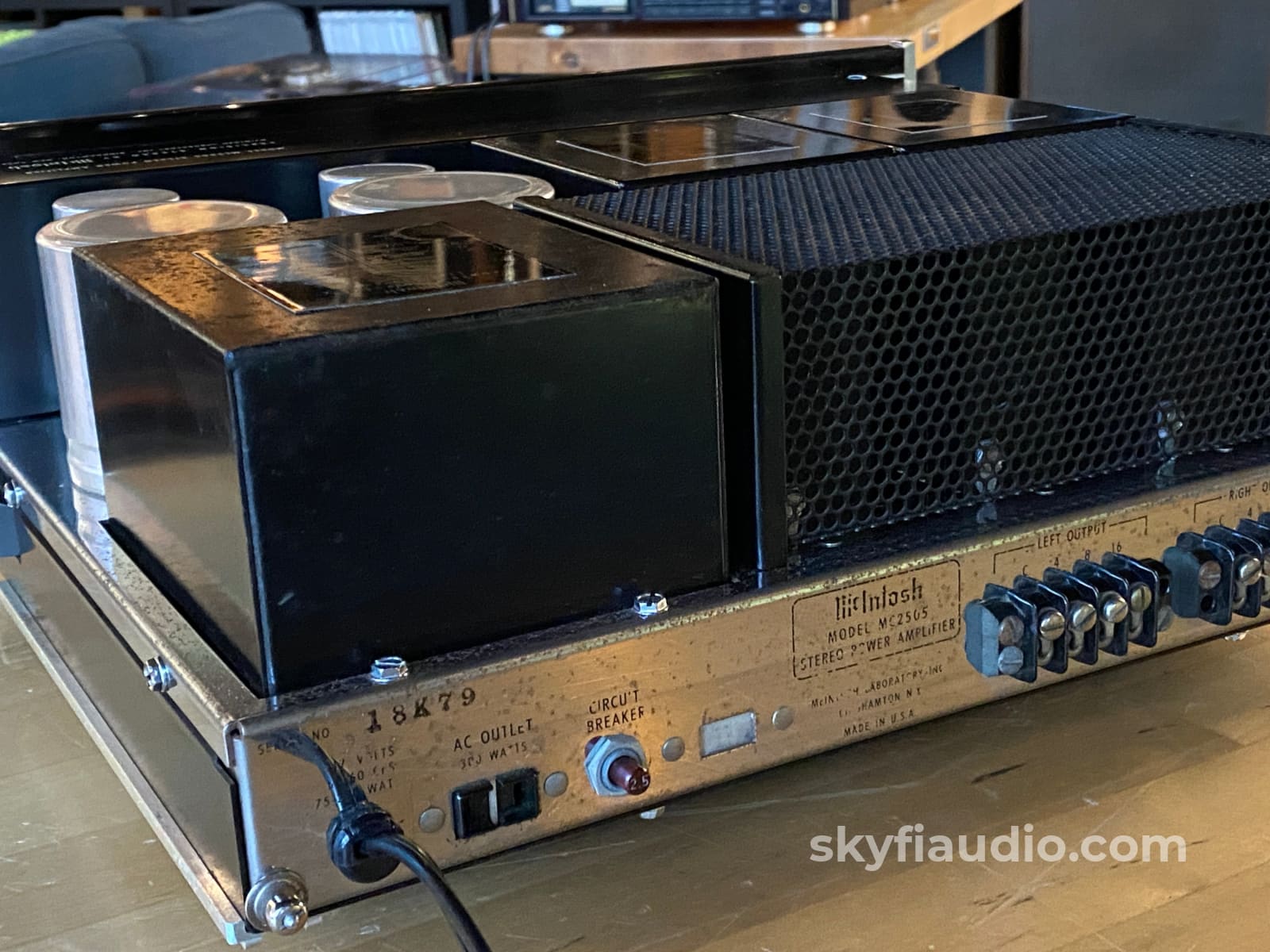 Mcintosh Mc2205 Solid Stage Vintage Amplifier - Serviced