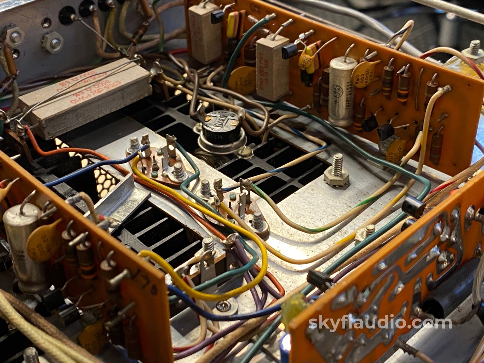 Mcintosh Mc2505 Solid Stage Vintage Amplifier - Serviced