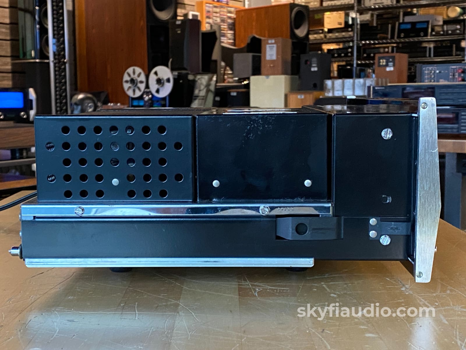 Mcintosh Mc2205 Solid Stage Vintage Amplifier - Serviced