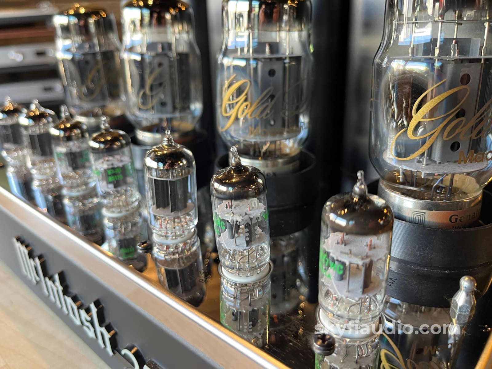 McIntosh MC275 MK V Tube Amplifier Amplifier