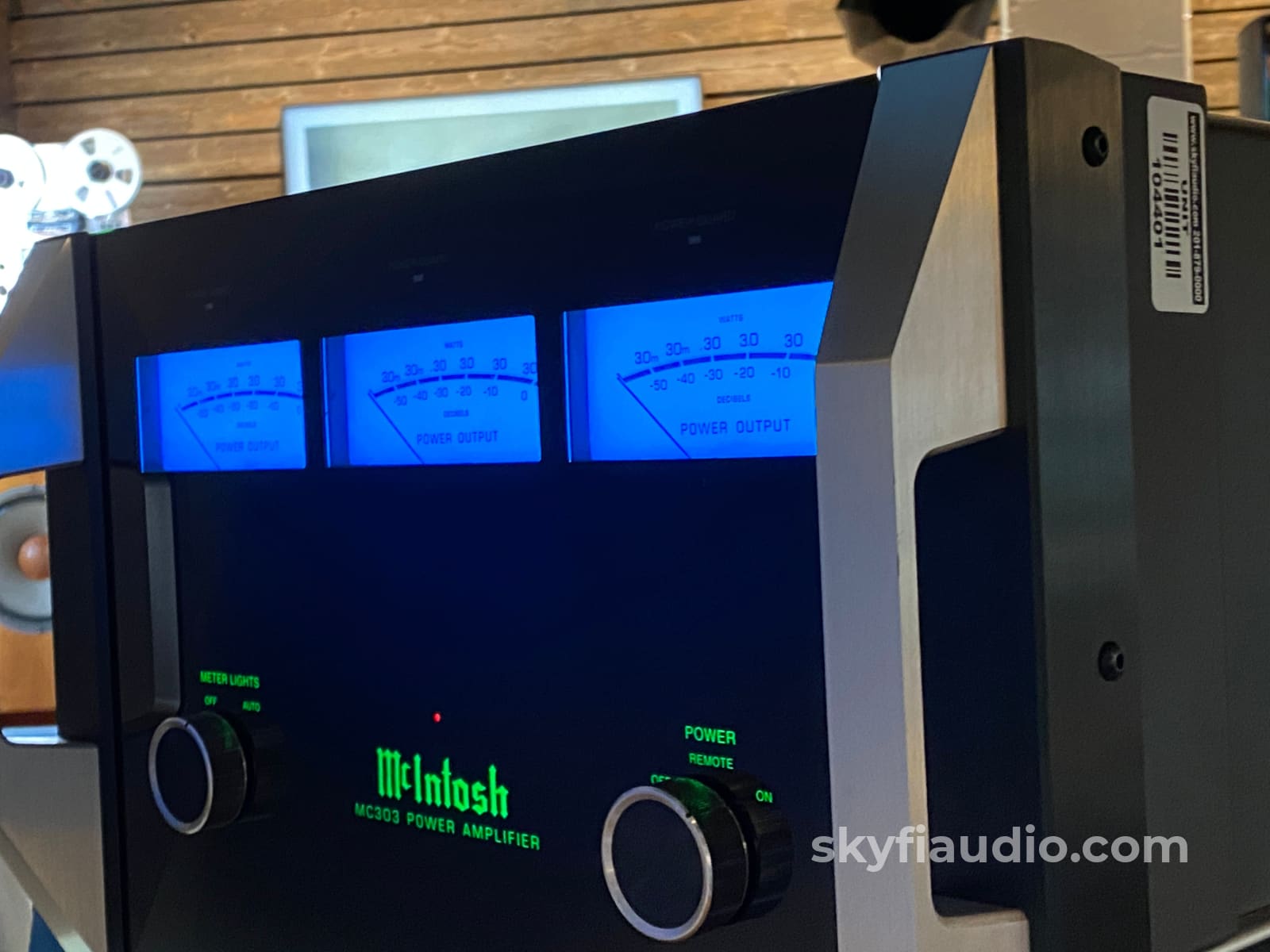 Mcintosh Mc303 3-Channel Solid State Amplifier Pre-Owned