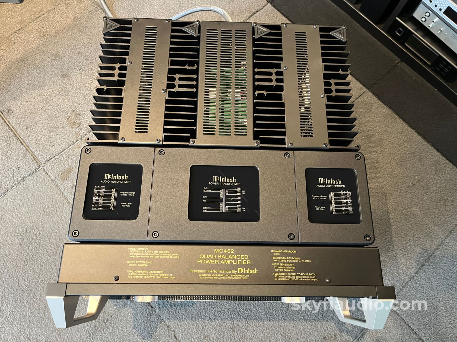 McIntosh MC462 Solid State Amplifier - Quad Balanced - Pre-Loved Amplifier