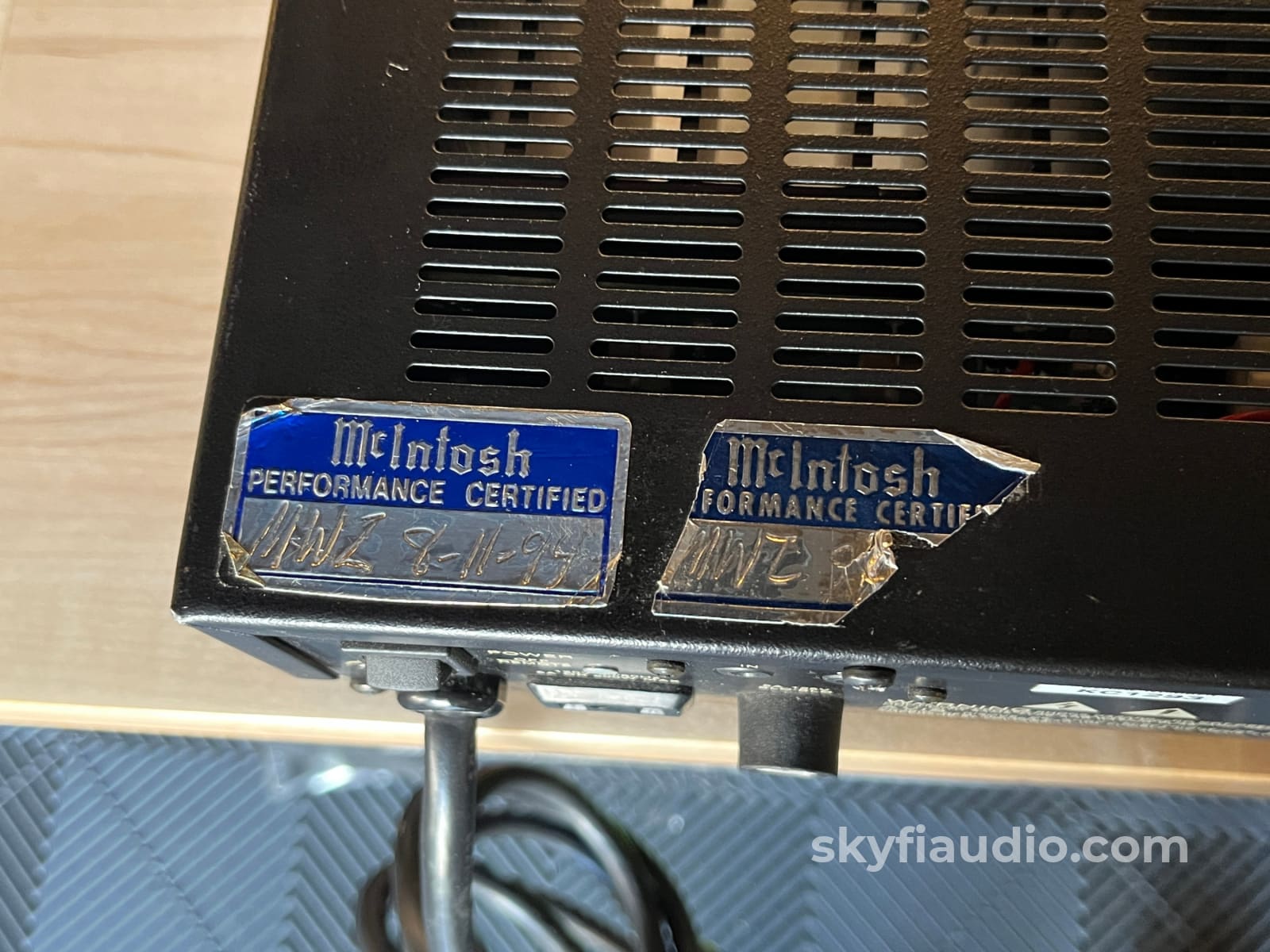 McIntosh MC7100 II Solid State Amplifier- W/ Balanced XLR Amplifier