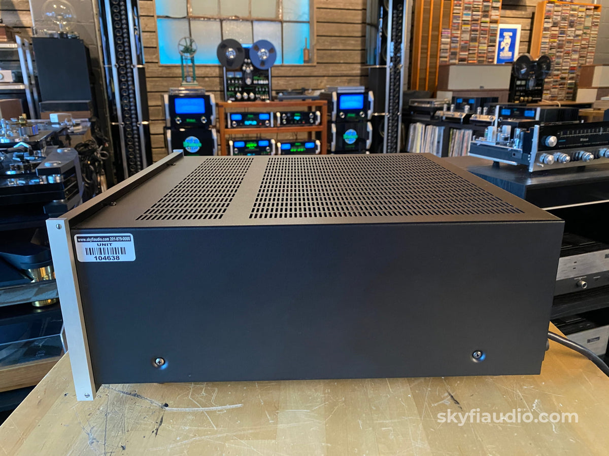 Mcintosh Mc7106 6 Channel Solid State Amp W/Led Vu Meters Thx Rated Amplifier