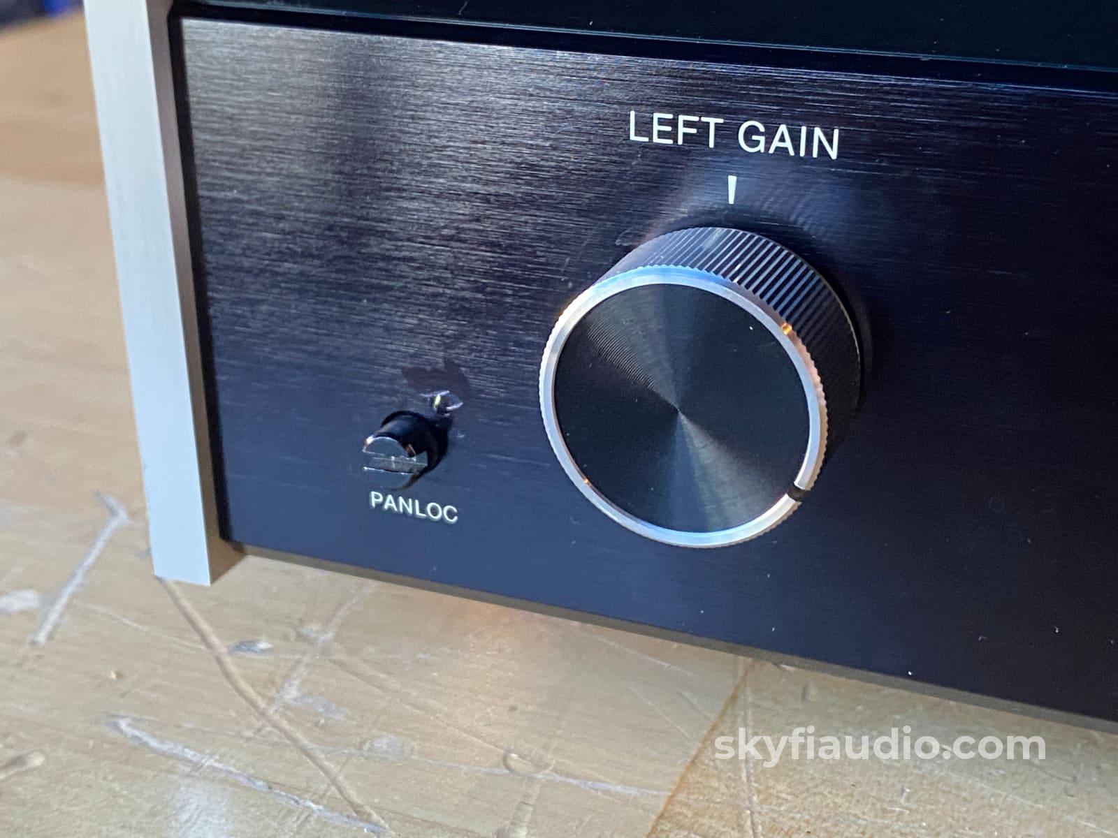 Mcintosh Mc7270 Amplifier With 270W X 2 - One Of Our Favorites!