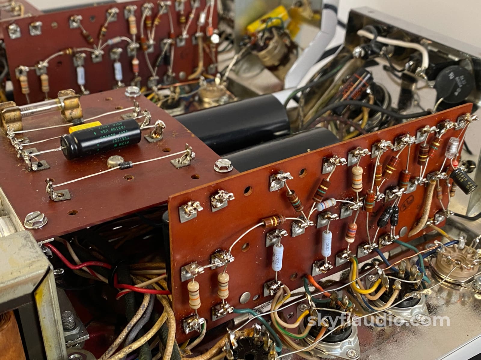 Mcintosh Mc75 Vintage And Restored Tube Monoblock Amps - 120 / 240V Capable Amplifier