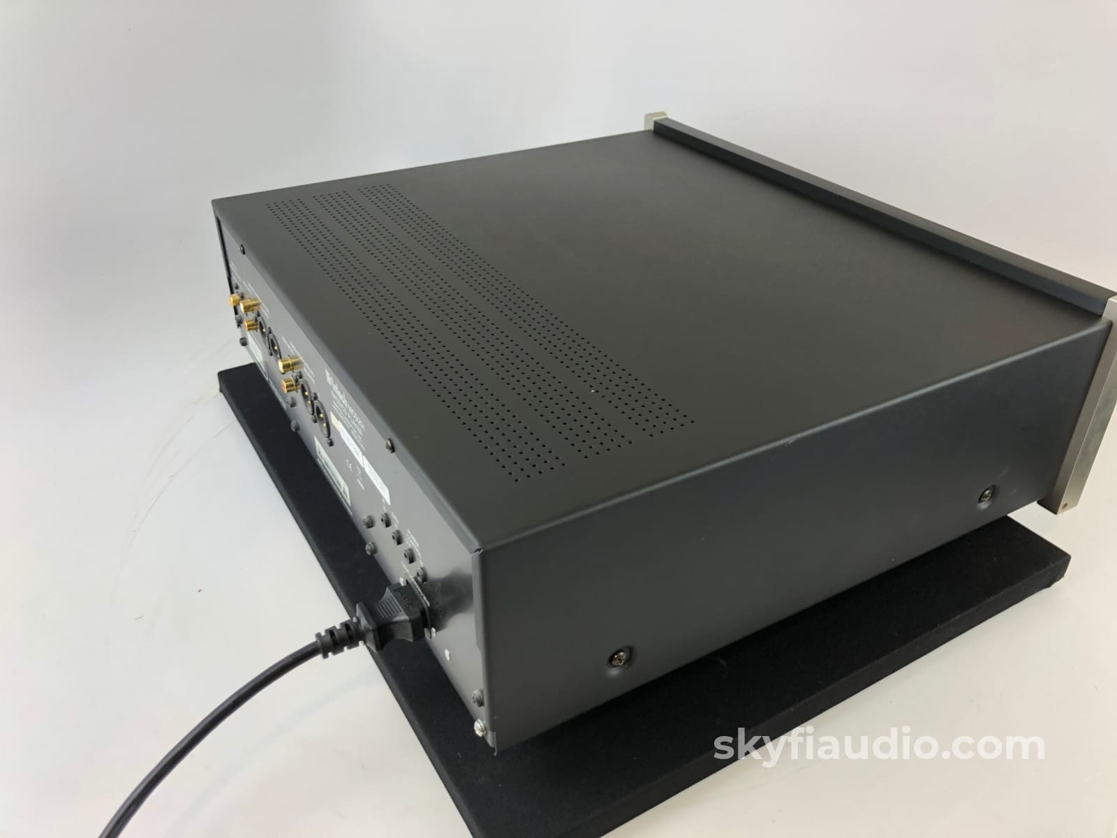 Mcintosh Mcd-201 Cd And Sacd Player + Digital