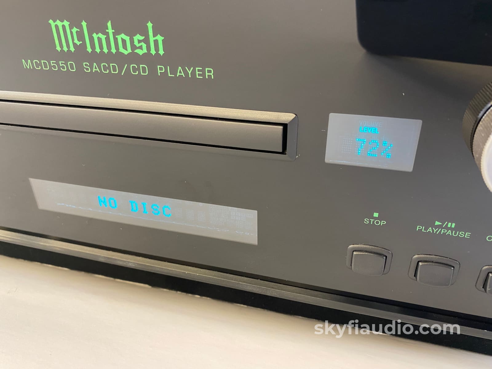 Mcintosh Mcd550 Sacd/Cd Player And Dac - Four 32-Bit/192Khz Dacs Per Channel! Cd + Digital