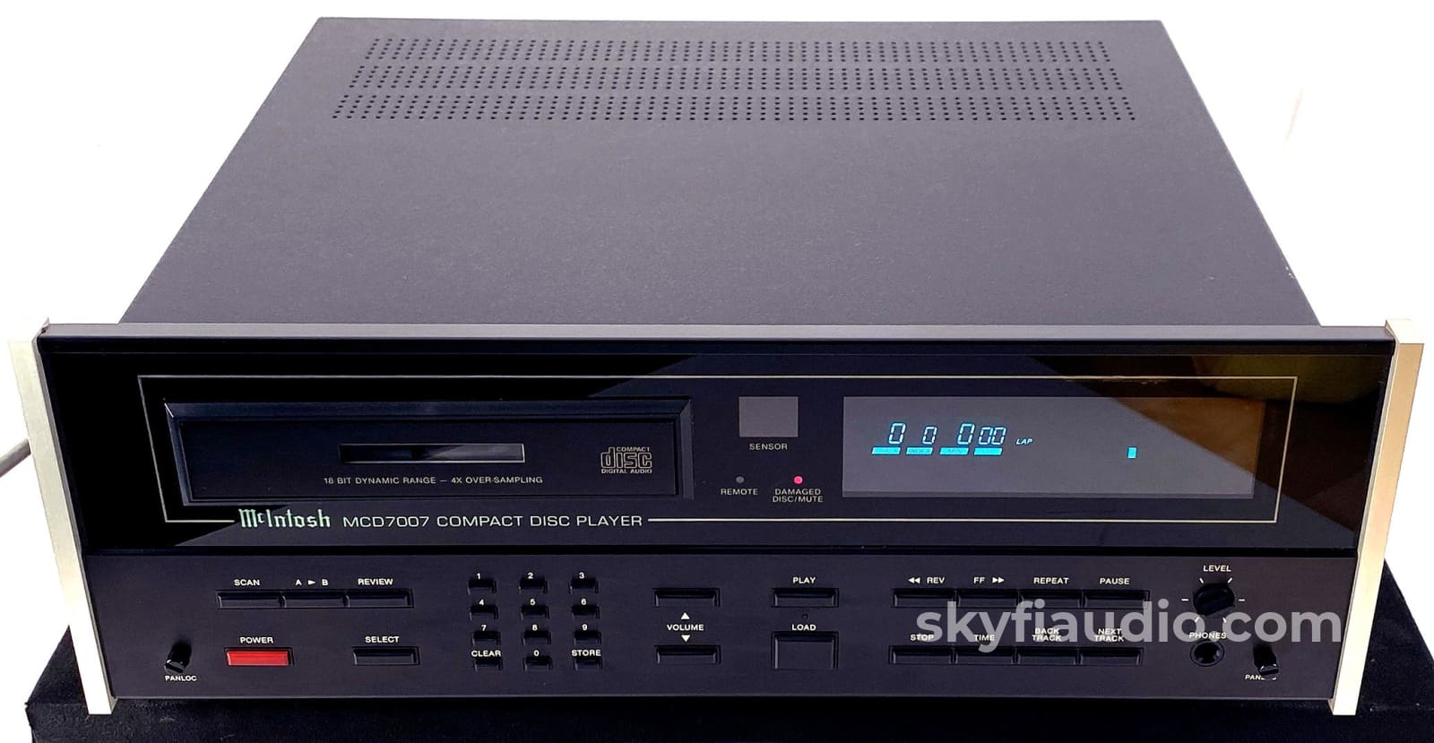 Mcintosh Mcd7007 Cd Player With Rare Remote + Digital