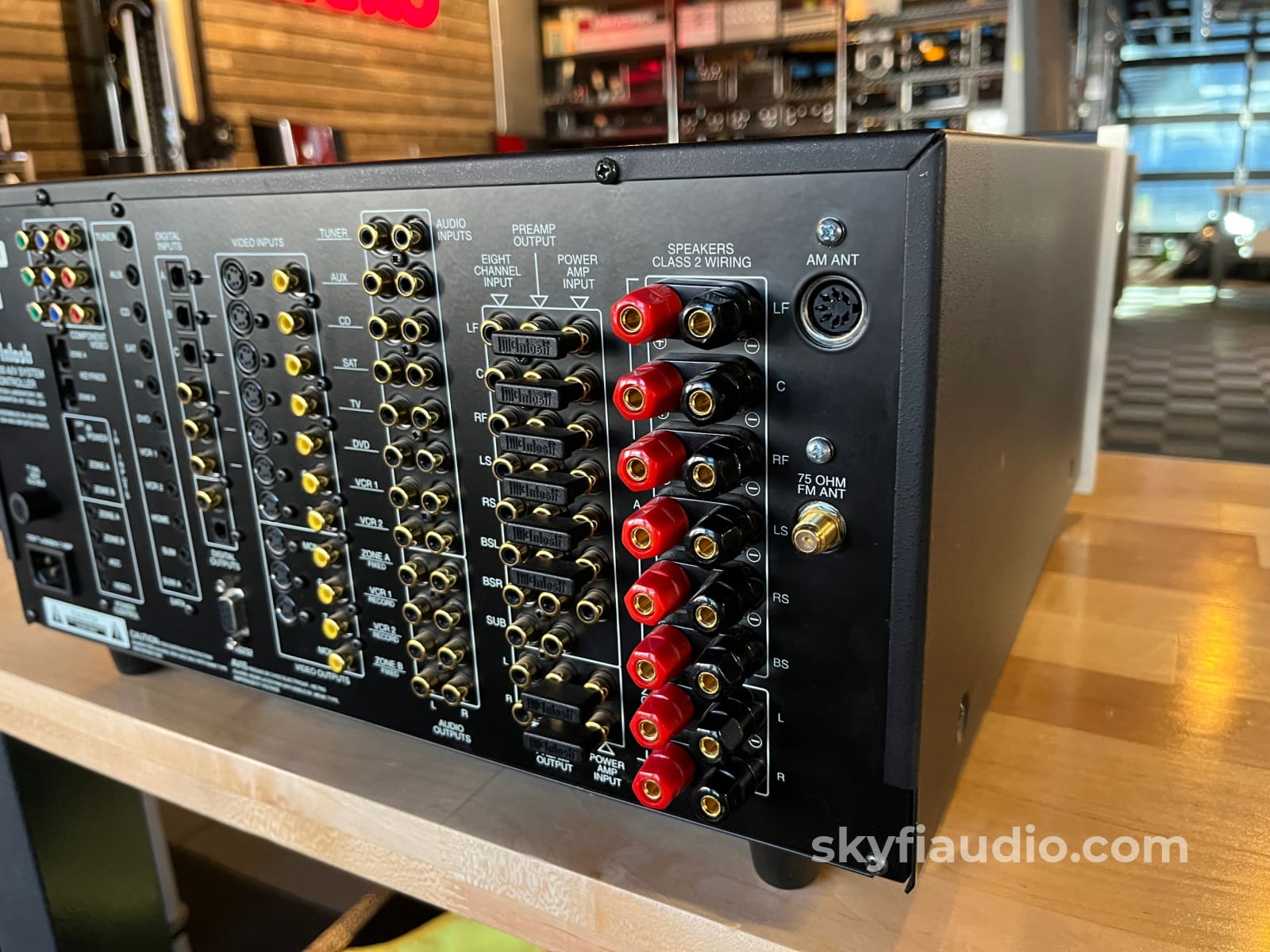 Mcintosh MHT100 Home Theater Receiver - Serviced With New Glass And Power Supply Integrated Amplifier