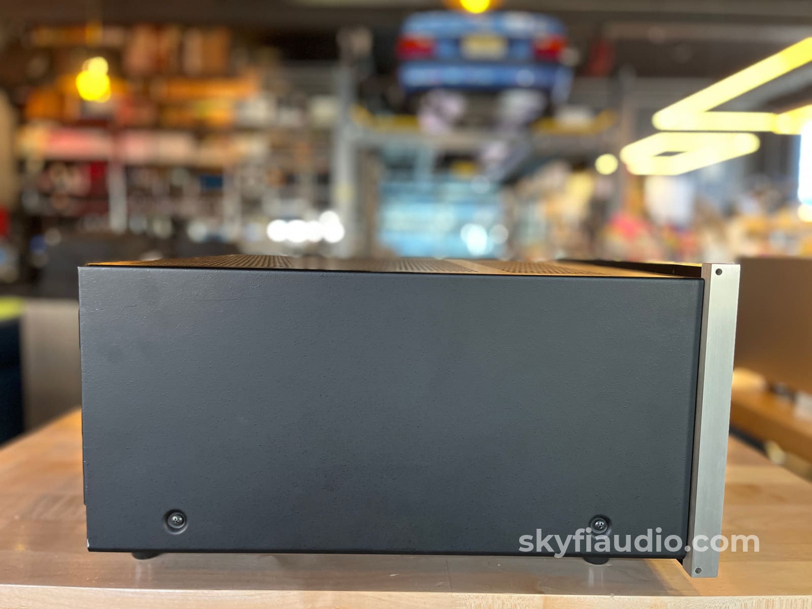 Mcintosh MHT100 Home Theater Receiver - Serviced With New Glass And Power Supply Integrated Amplifier