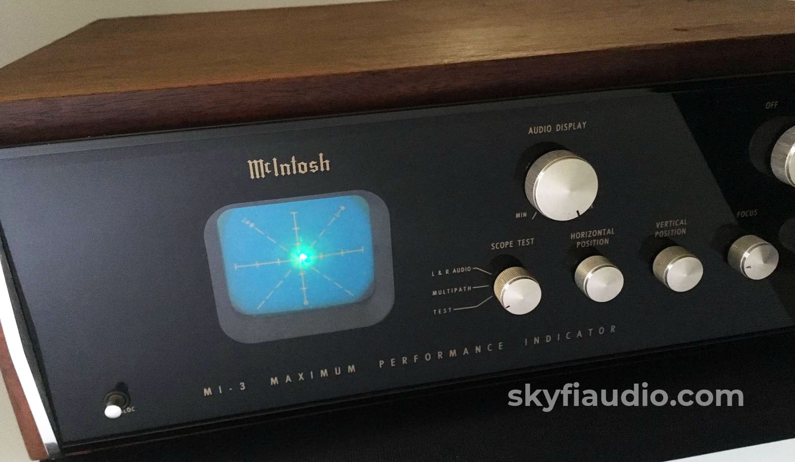 Mcintosh Mi-3 Tuner Maximum Performance Indicator