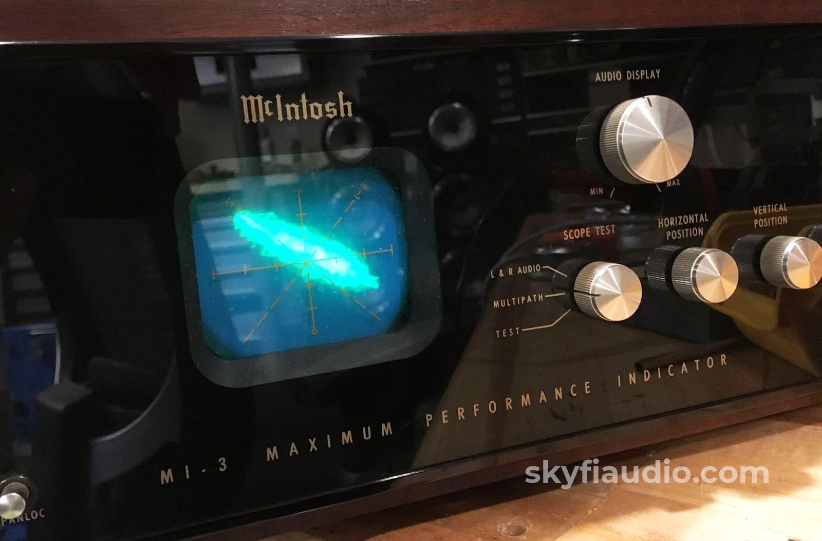 Mcintosh Mi-3 Tuner Maximum Performance Indicator