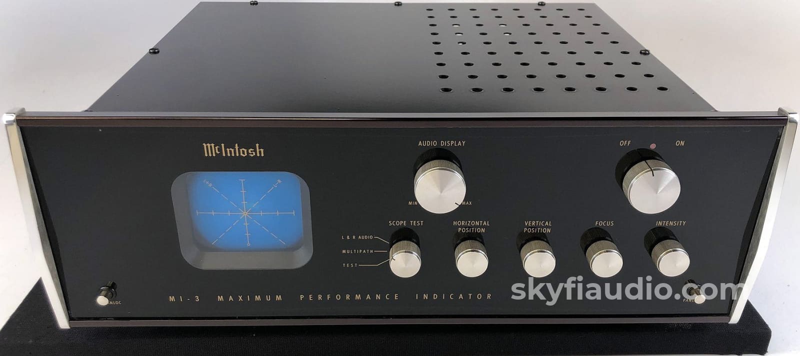 McIntosh MI-3 Tuner Maximum Performance Indicator