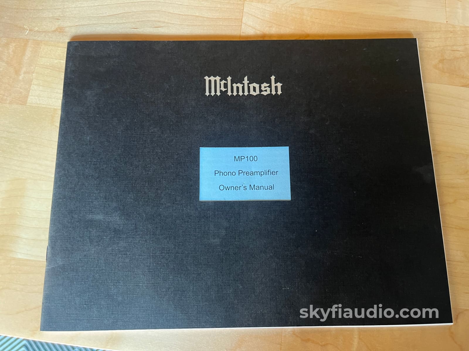 McIntosh MP-100 Phono Preamp - Pre-Loved Preamplifier