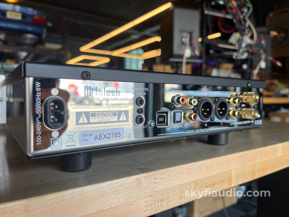 McIntosh MP-100 Phono Preamp - Pre-Loved Preamplifier