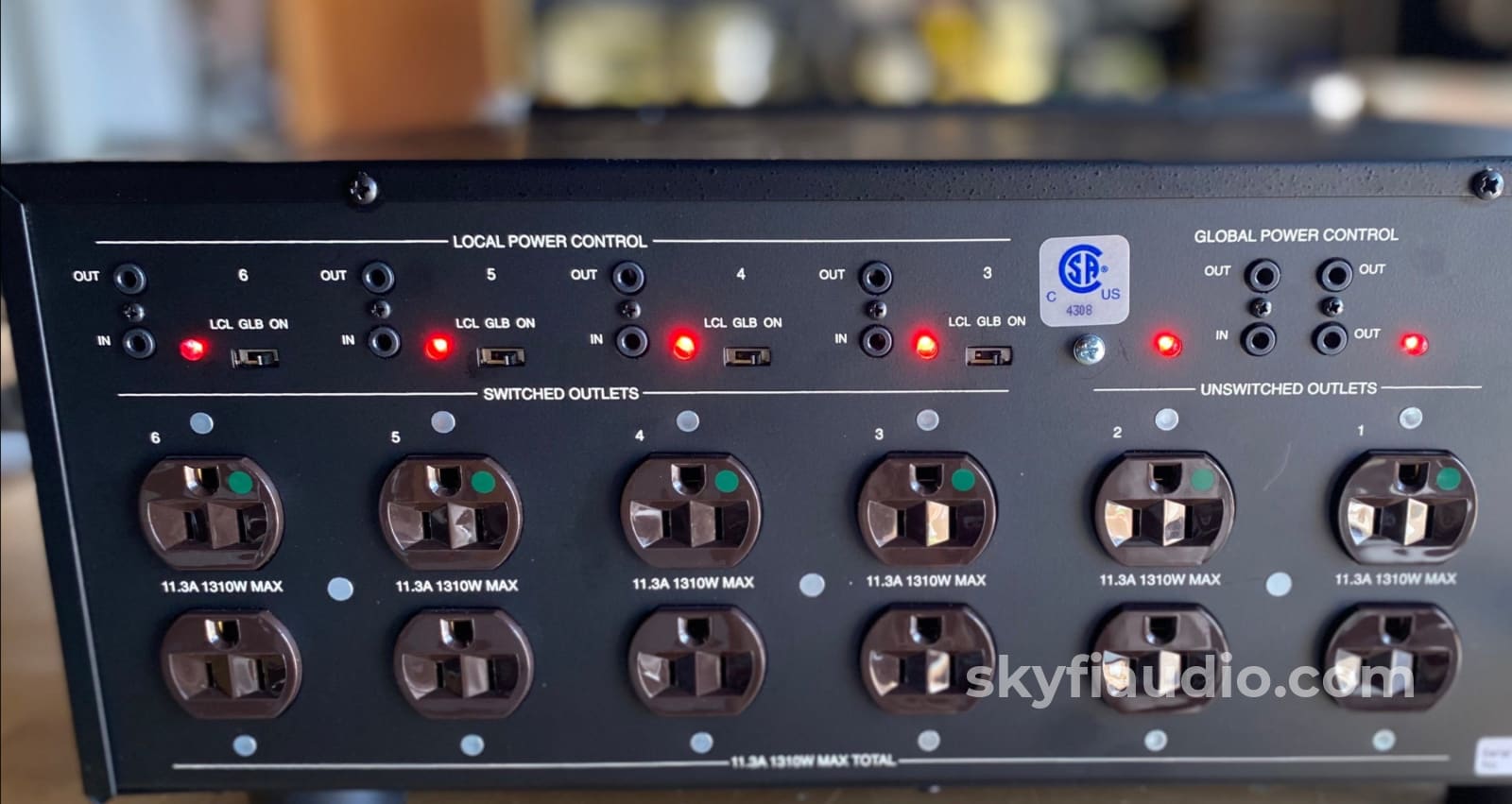 Mcintosh Mpc1500 Power Controller And Conditioner - In Store Only